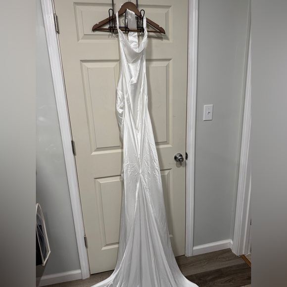 Grace Loves Lace Goldie wedding dress $3350 New without tag - Picture 15 of 15